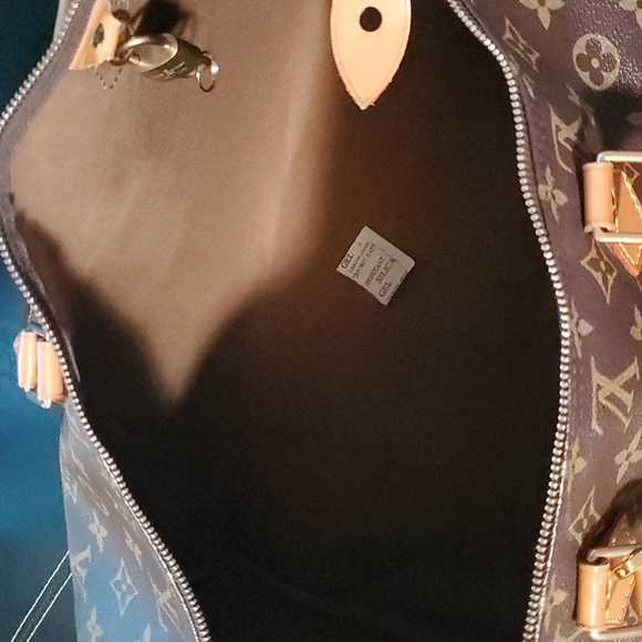 LOUIS VUITTON SPEEDY 40 - Picture 9 of 17